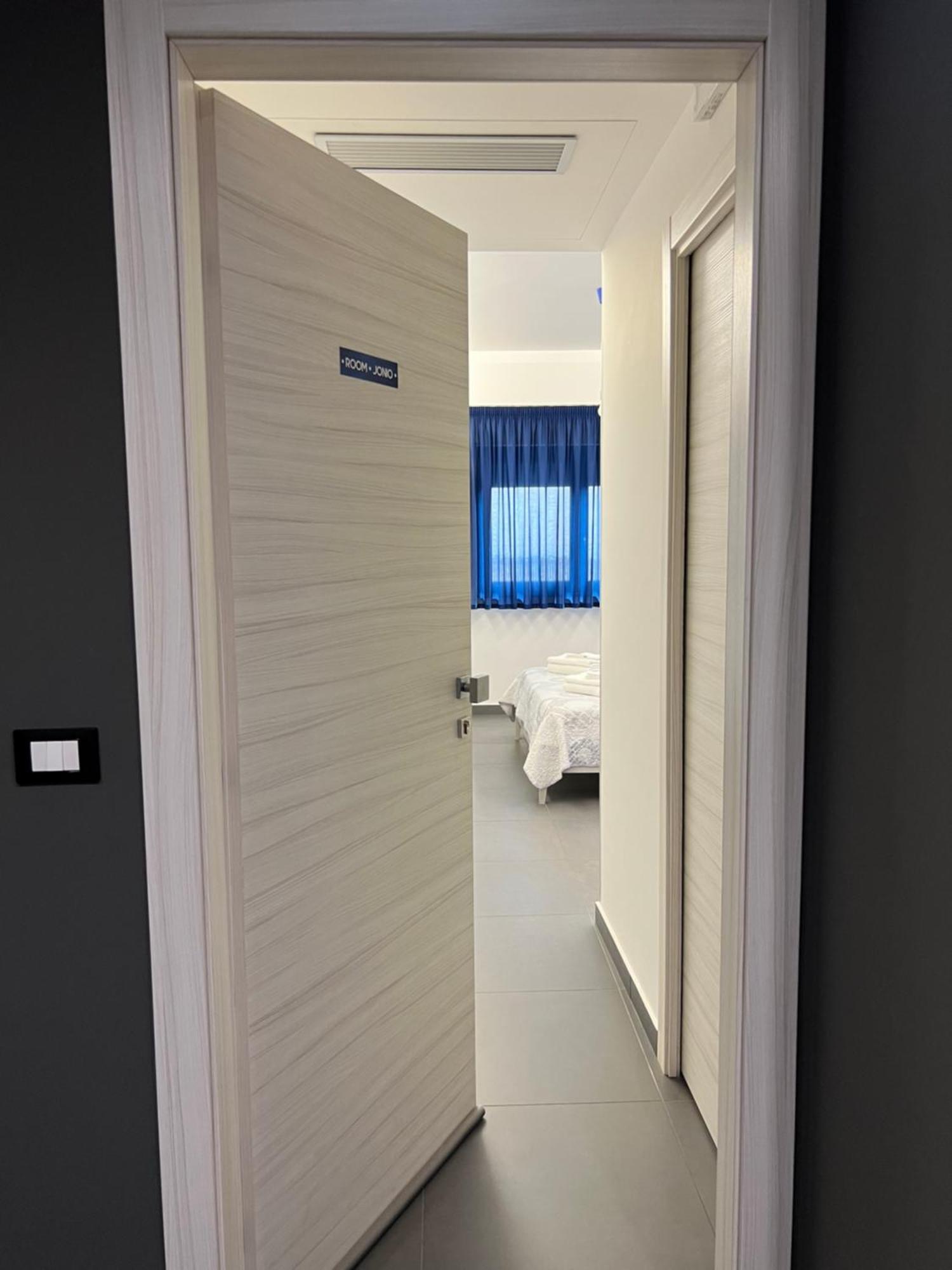 Sicilia Bedda B&B Nizza di Sicilia Ngoại thất bức ảnh