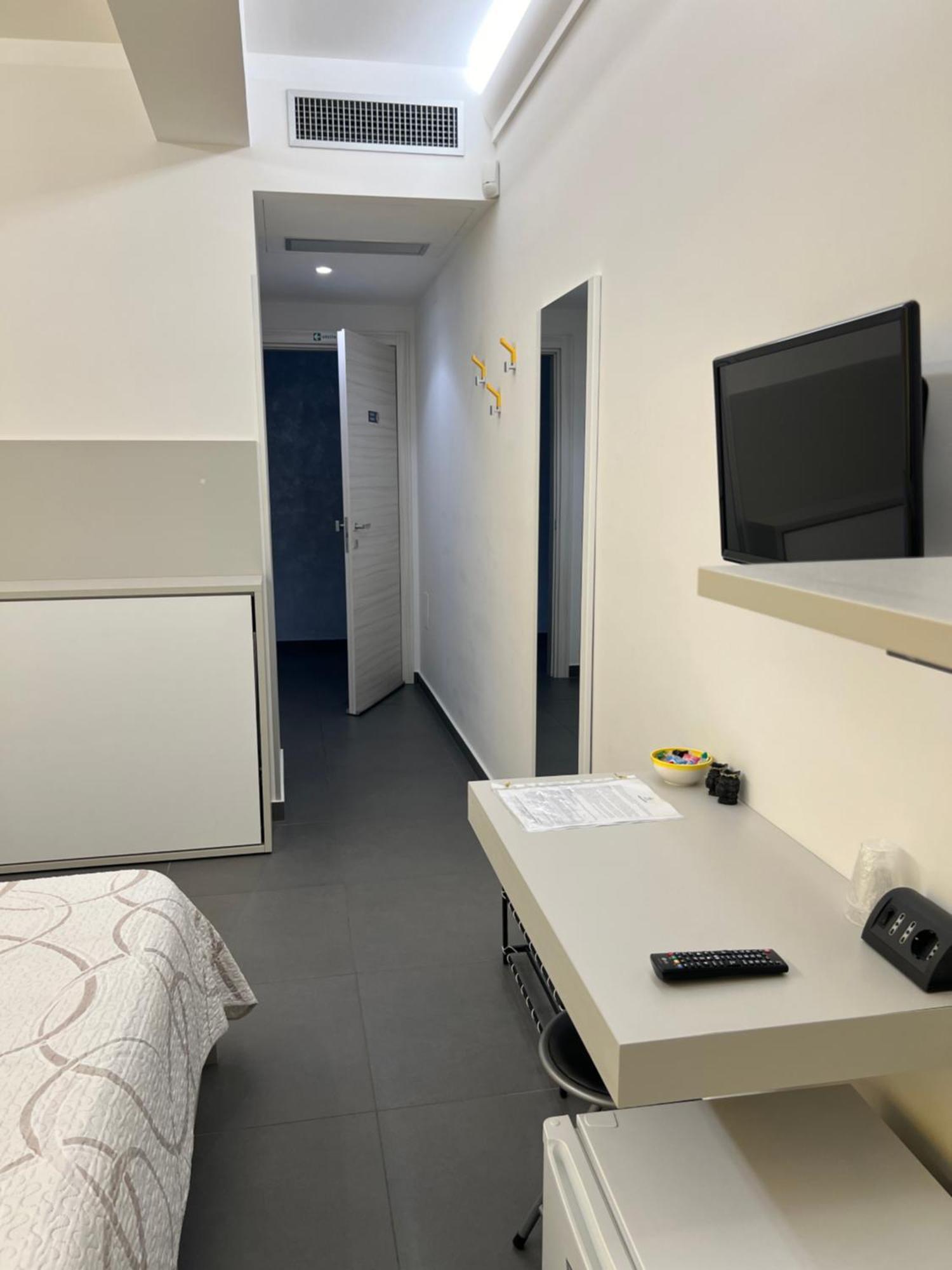 Sicilia Bedda B&B Nizza di Sicilia Ngoại thất bức ảnh