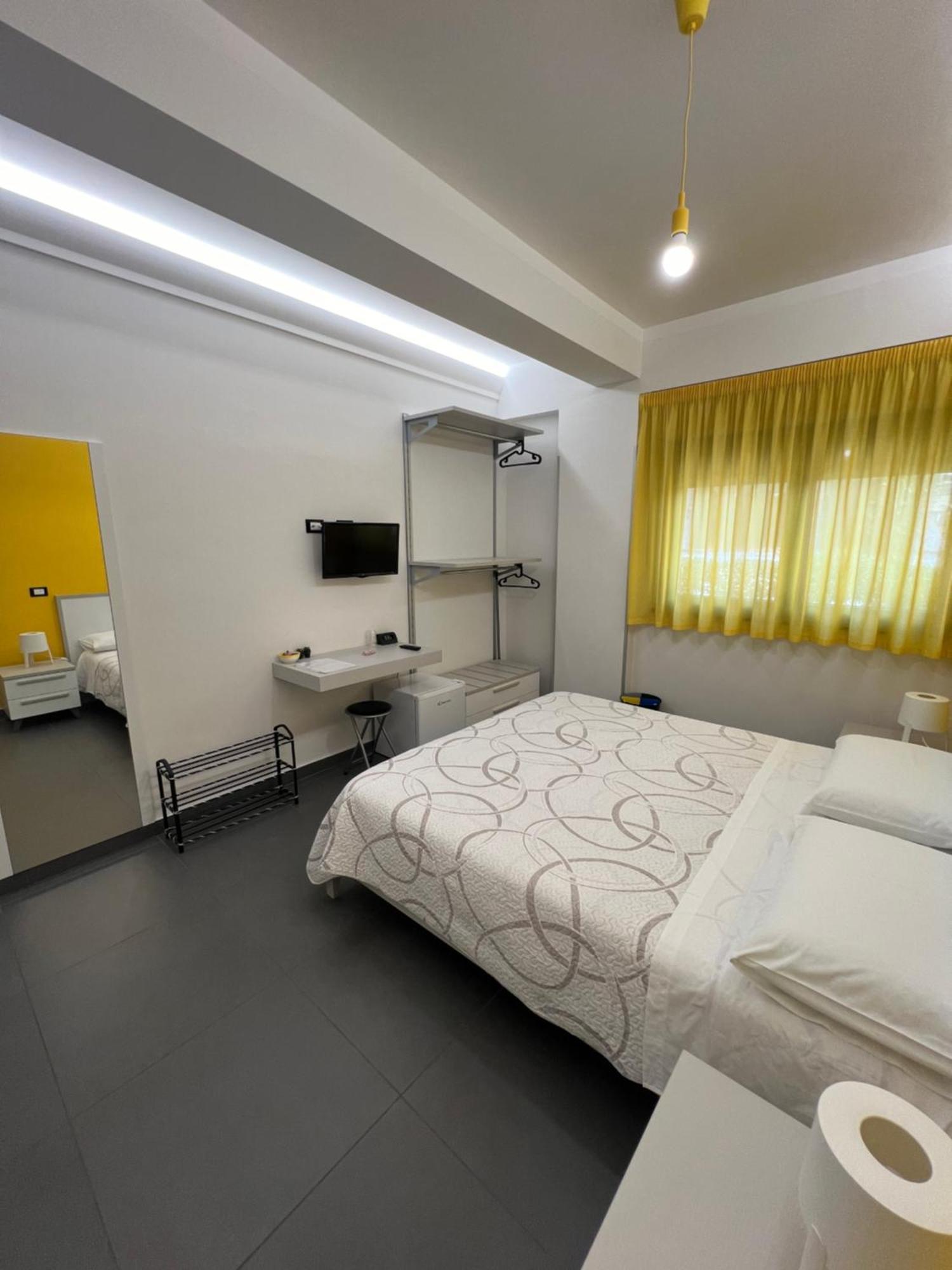 Sicilia Bedda B&B Nizza di Sicilia Ngoại thất bức ảnh